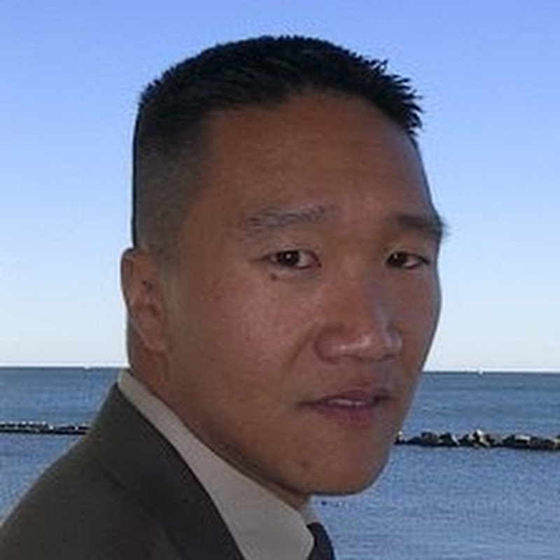 Rex Lee