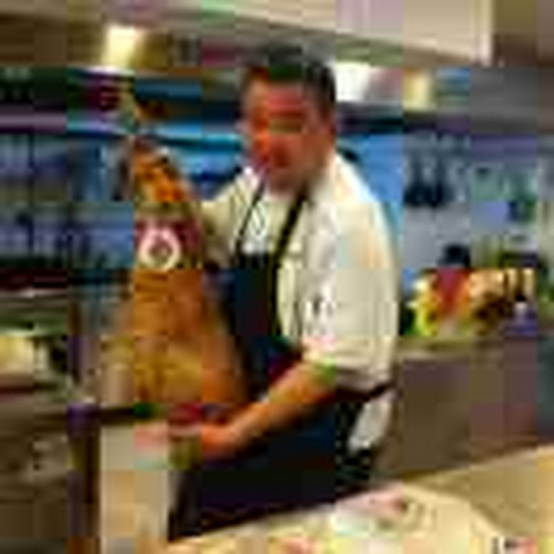 趁熱 Kerry 's kitchen Logo