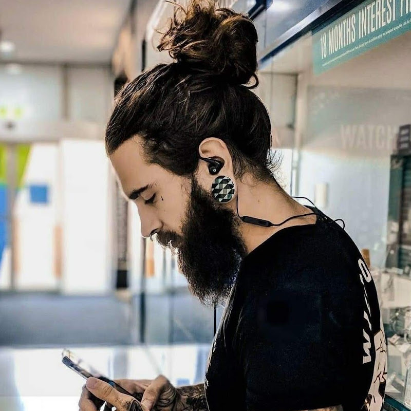 danestani Rooz (World)