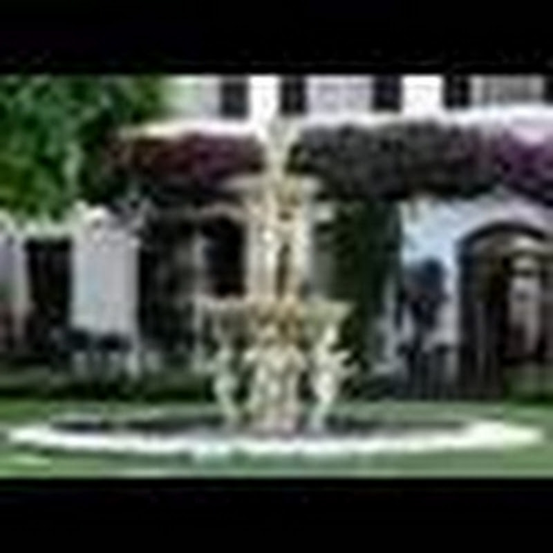 VineyardHotel