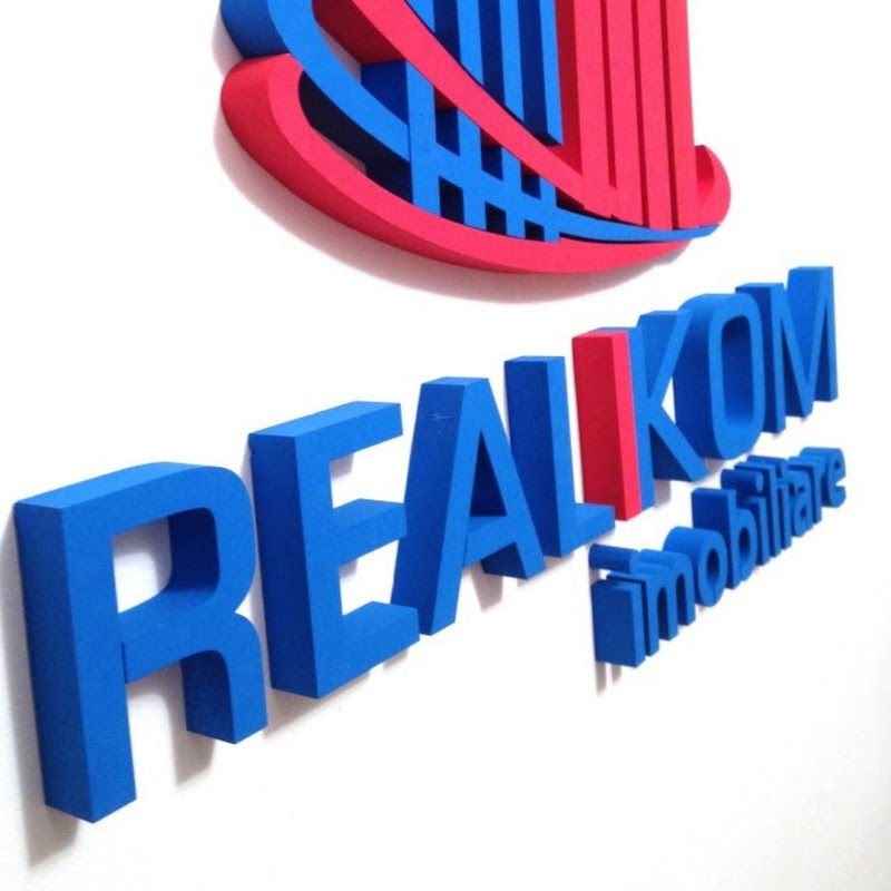 RealKom Imobiliare