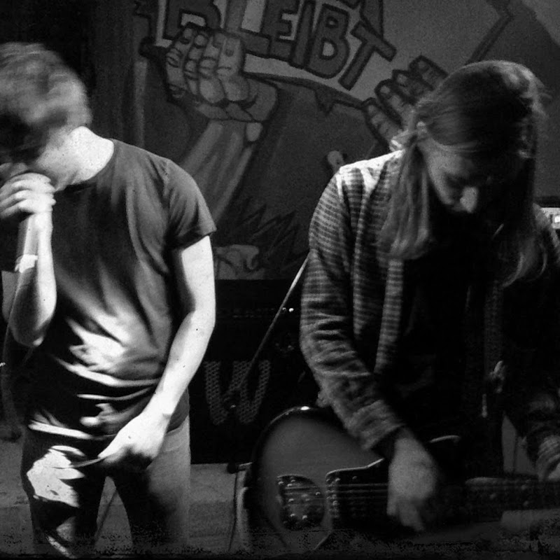Hollow Waves
