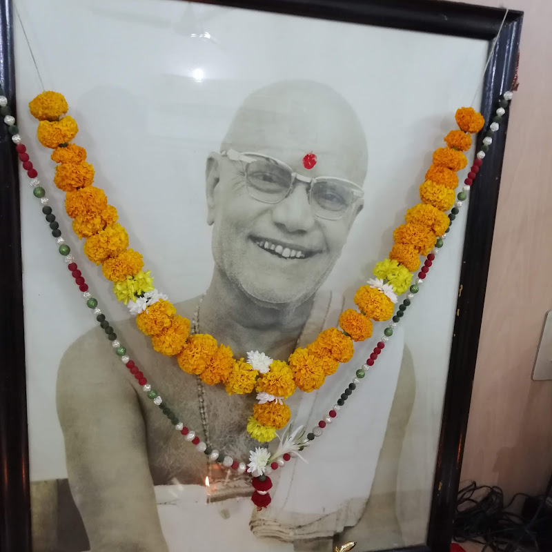 Pujya Shree Mota Hari Om