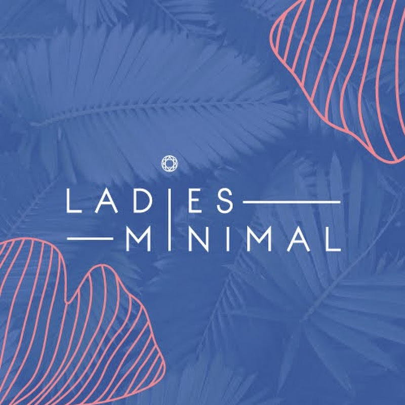 LADIES MINIMAL