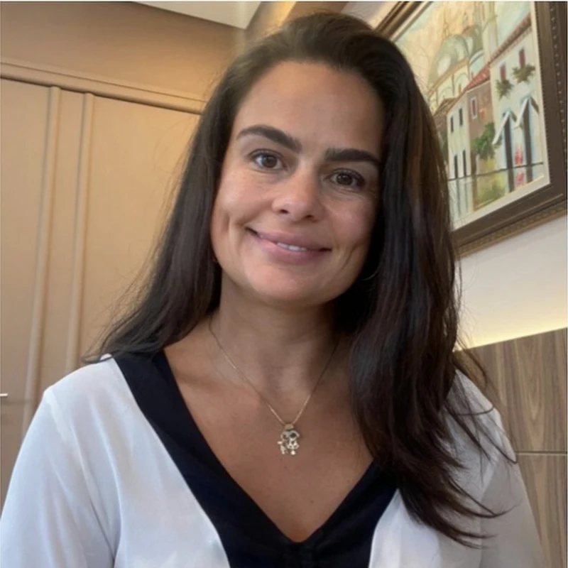 Flávia Tristão