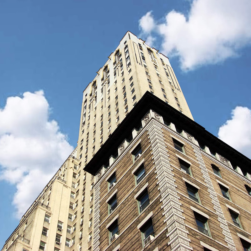 St. George Tower thumbnail