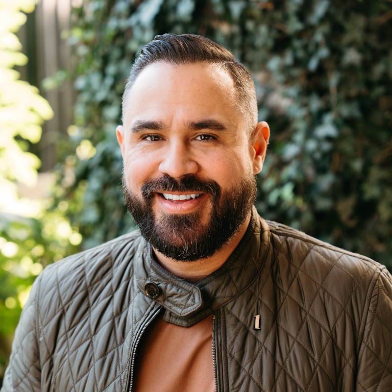 Jason Olea