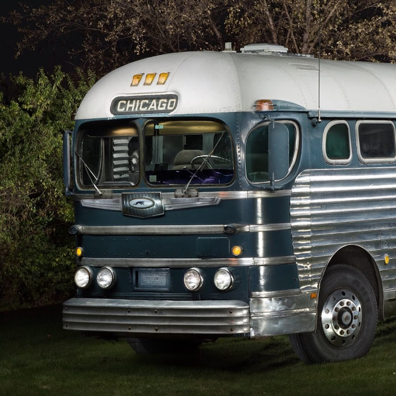 Bus Grease Monkey Logo