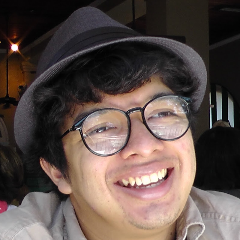 Moisés Flores Baca