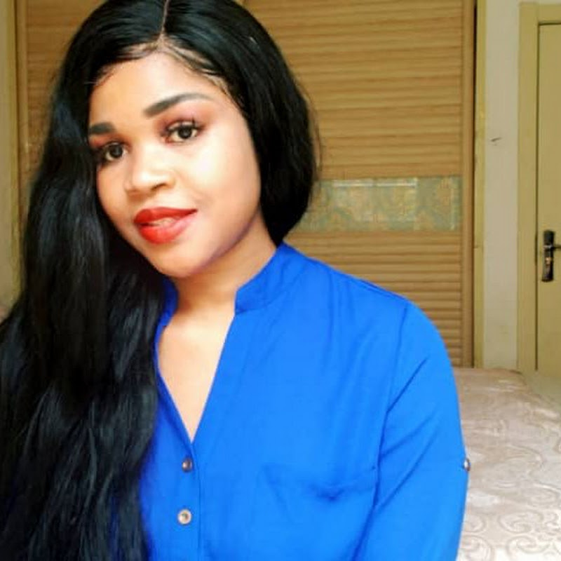 Hire Etoline’s TV — Food & Drink YouTube creator for sponsorships