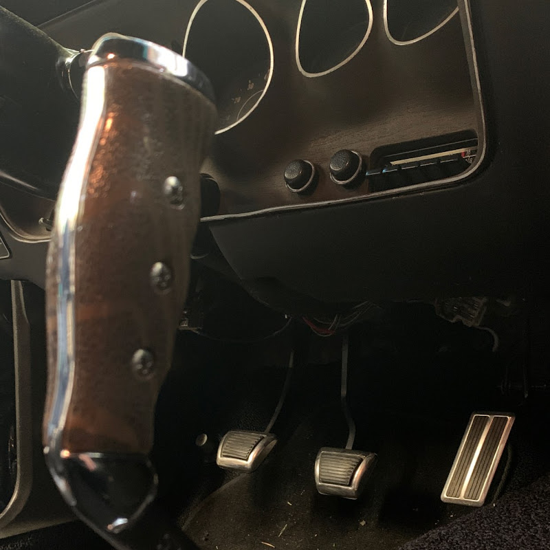 Pistol Grip Garage
