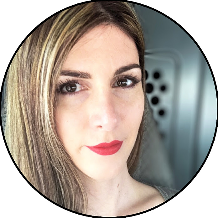 Sarah -n- Tuned Net Worth & Earnings (2025)