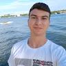 Автор