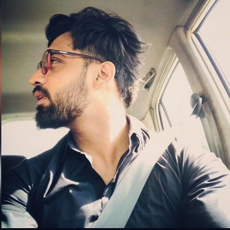 Roadster Varun