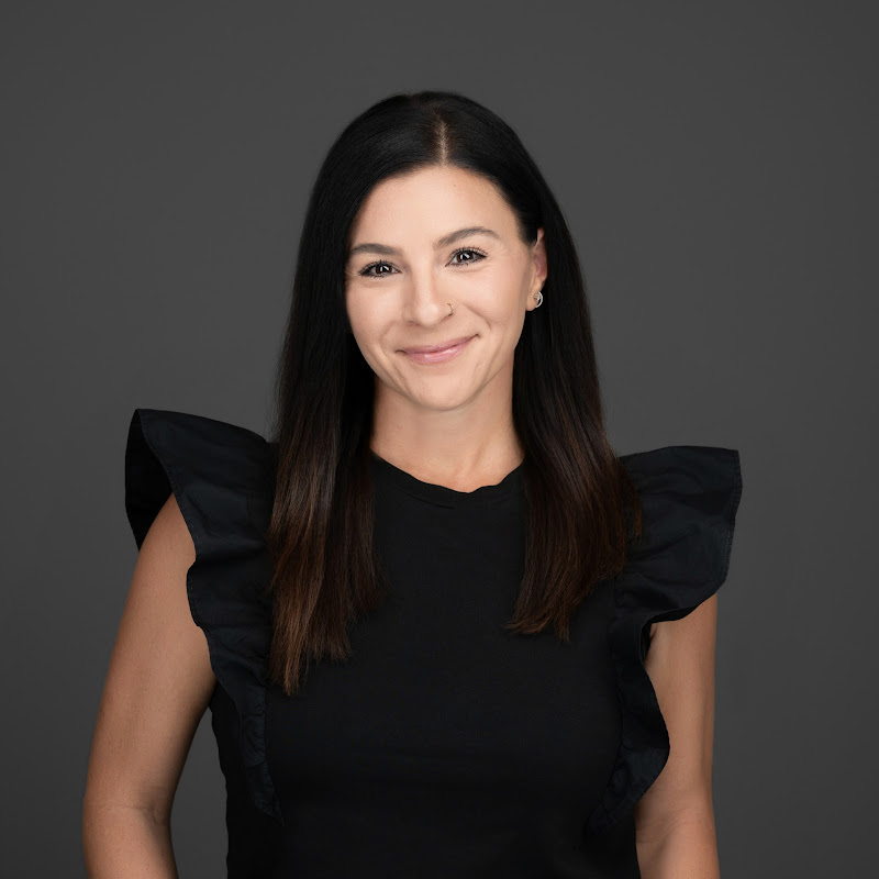Hayat Moore- Corona Realtor