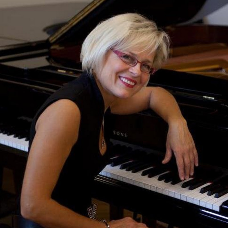 Renata Żełobowska-Orzechowska