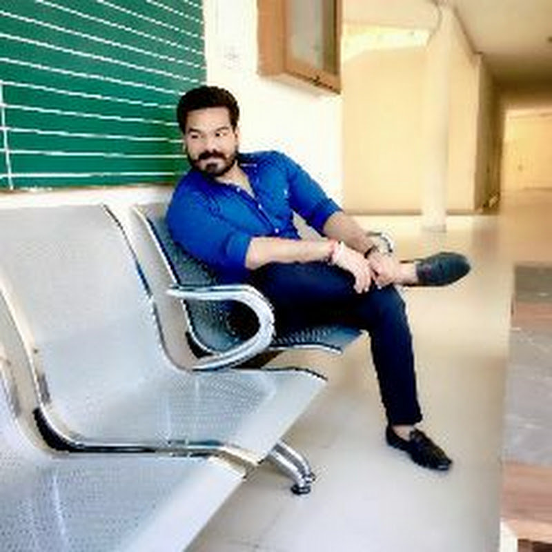 Akshay Chopra Official (AKsh)