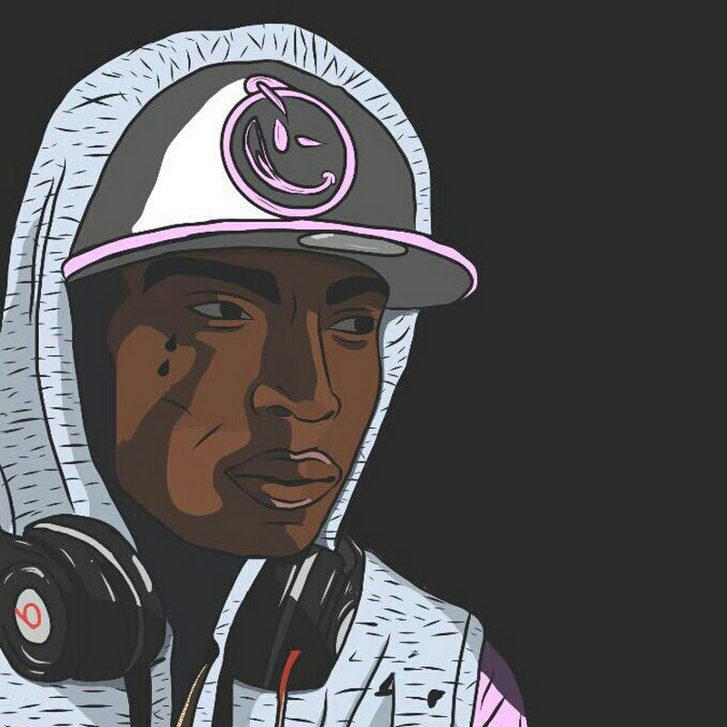 Hire Rollakk Royal — Celebrity News & Gossip YouTube creator for sponsorships