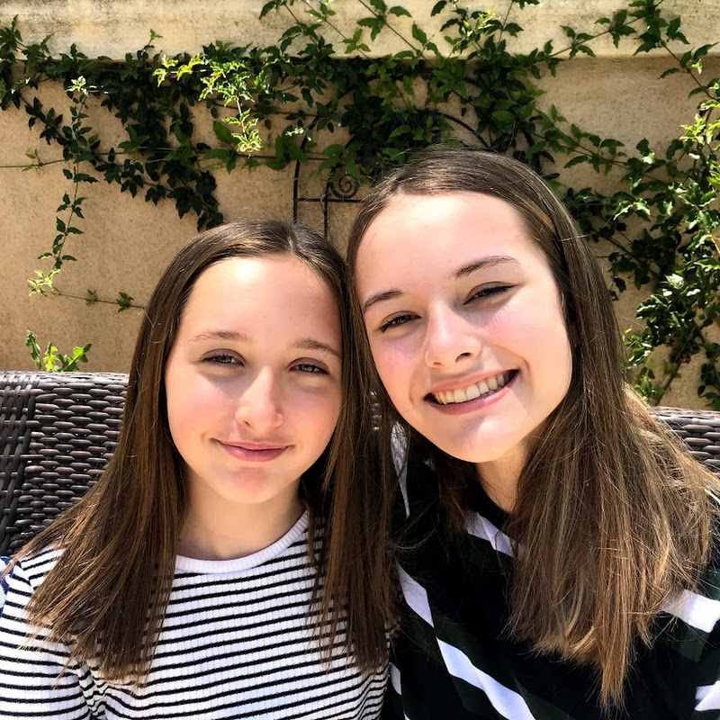 Lia and Ella icon