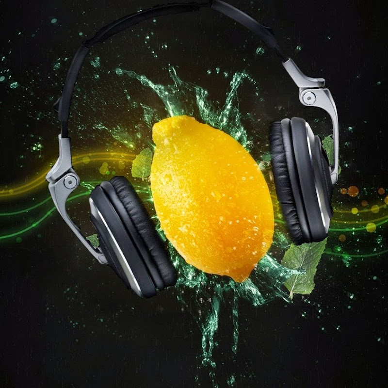 Video Game playin' DJ