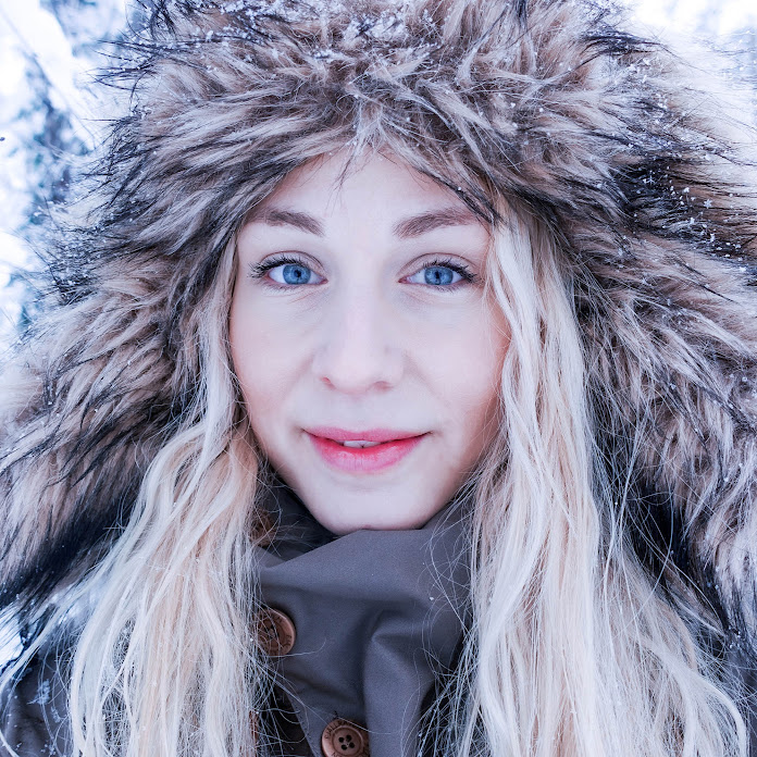 Jonna Jinton Net Worth & Earnings (2026)