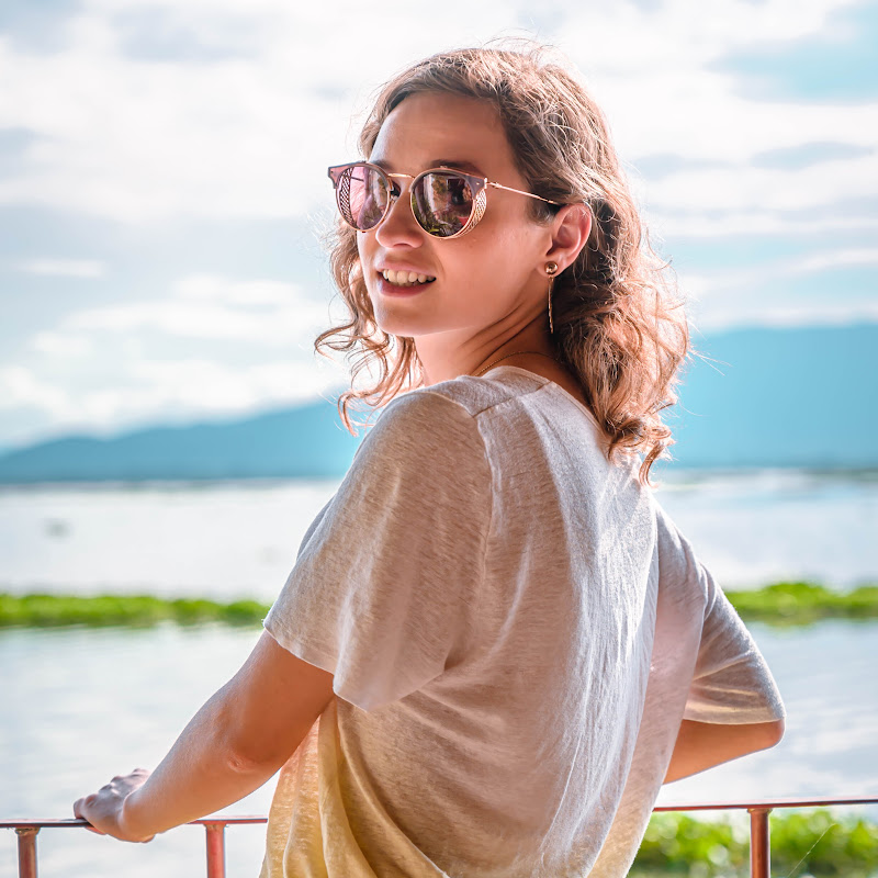 Avatar for Dana Lucia