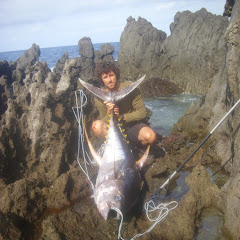 Lure Fishing From The Shore - Grant Woodgate