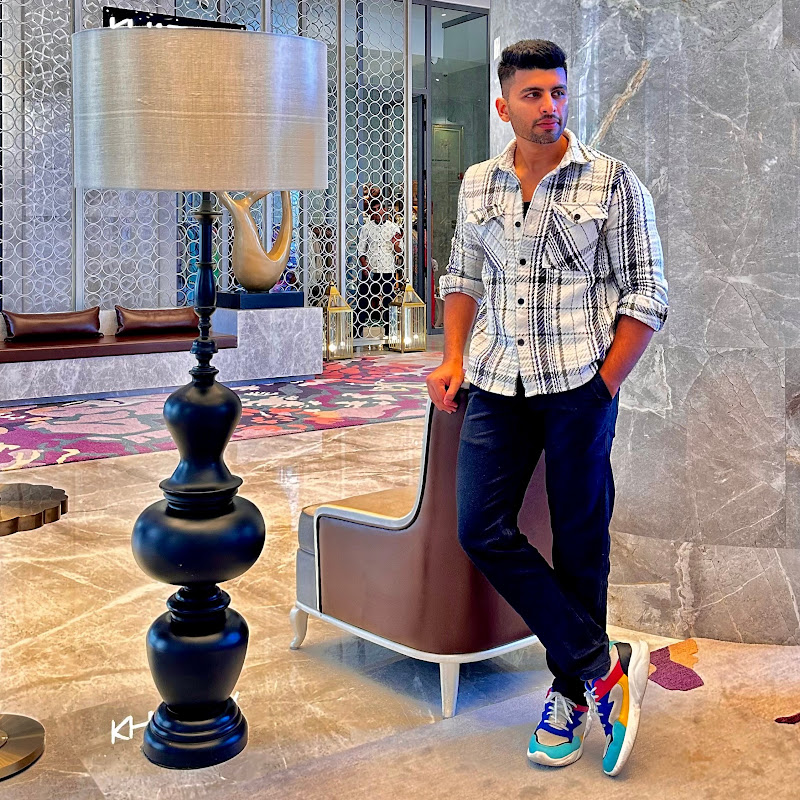 Thakur Saurav Vlog