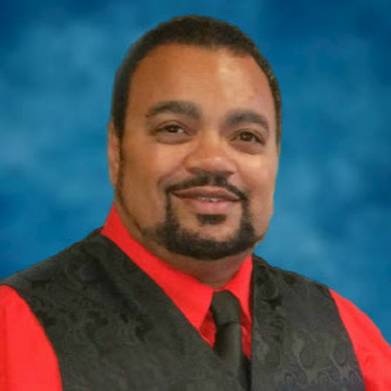 William J May Real Estate