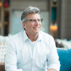 Mike Silva International