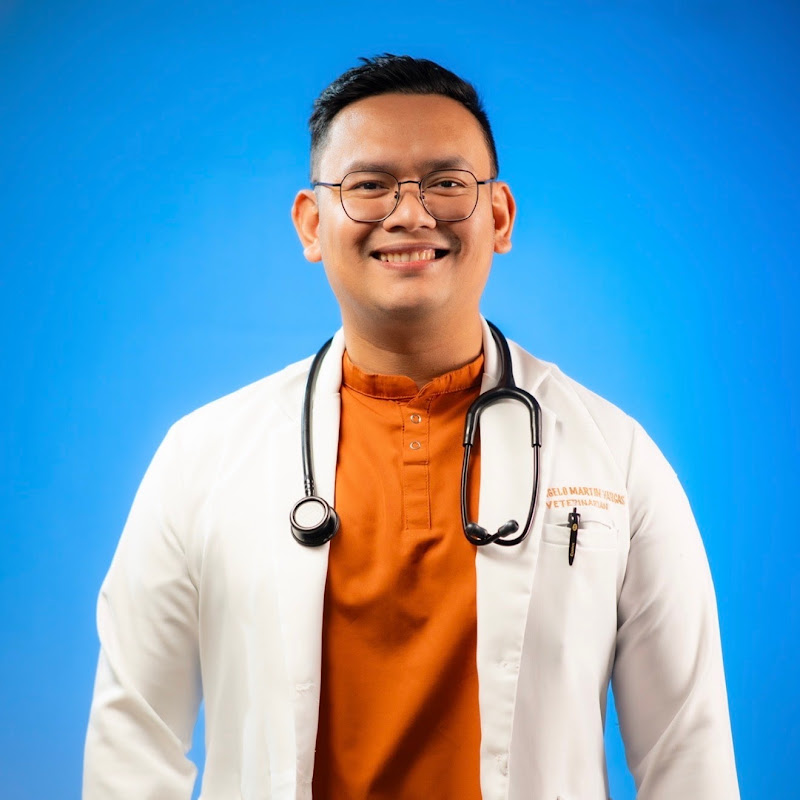 Dr. Angelo Martin Vargas