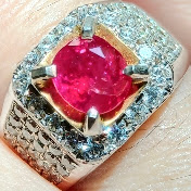 Ratnaraj Gemstone