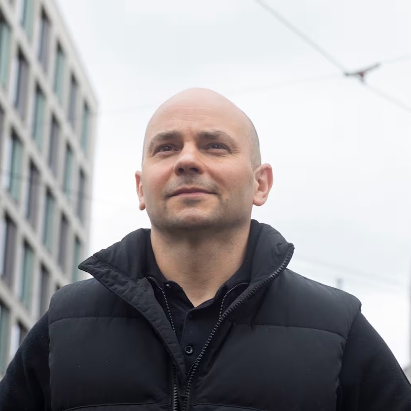 Андрей Пивоваров