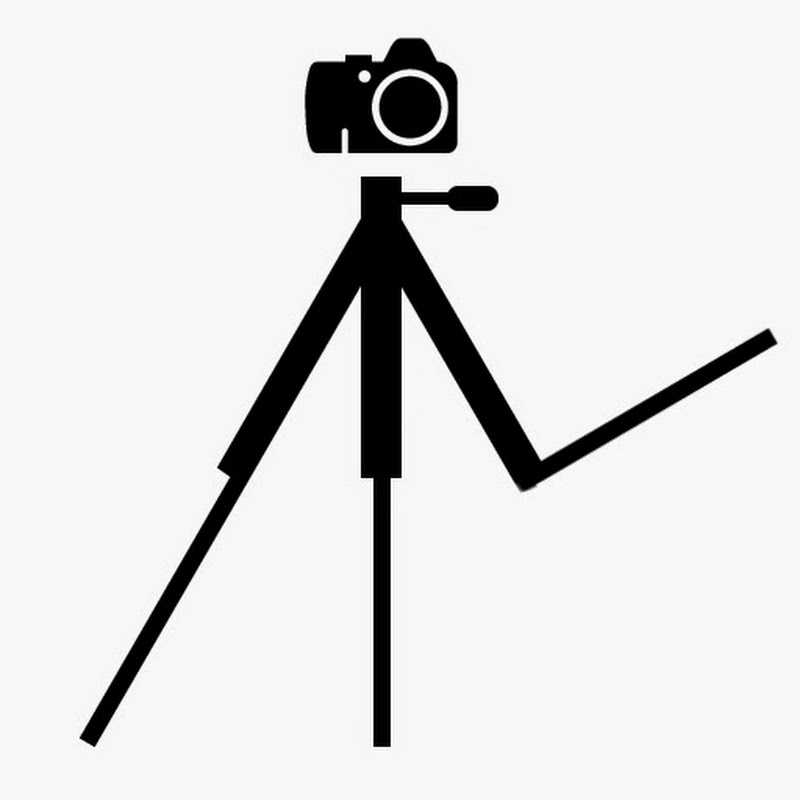 The Broken Tripod