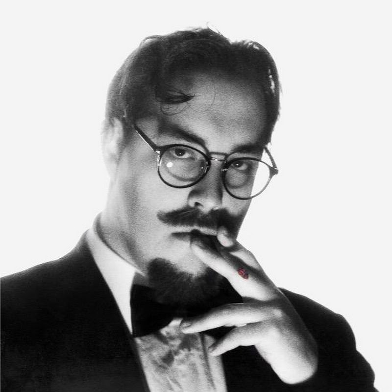 KAREEM Khan