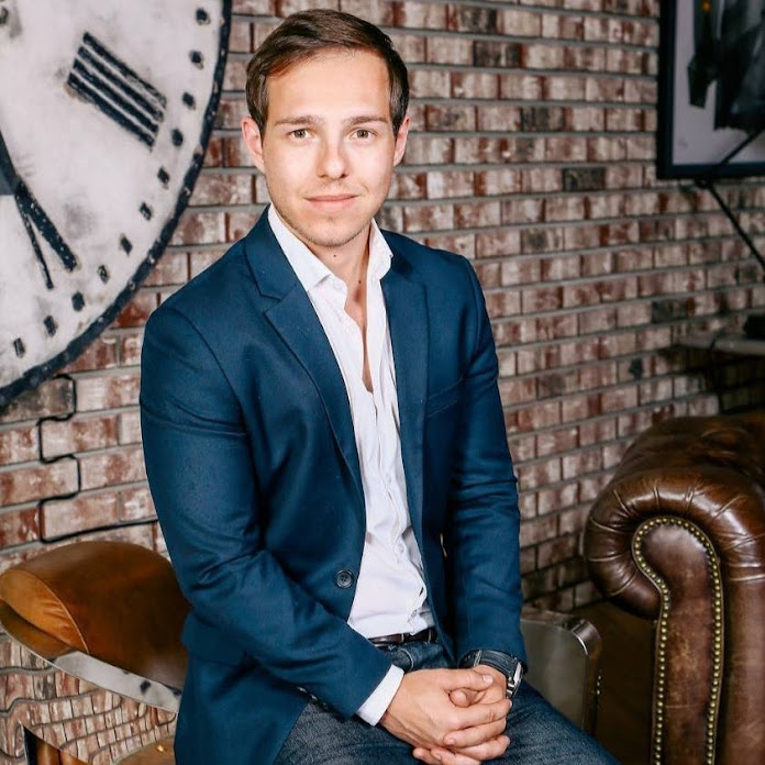 Graham Stephan Net Worth & Earnings (2025)
