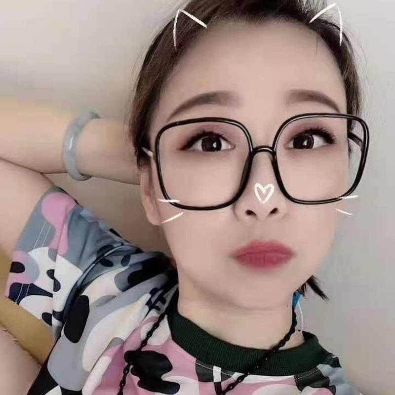 我是桃小柏吖 Logo