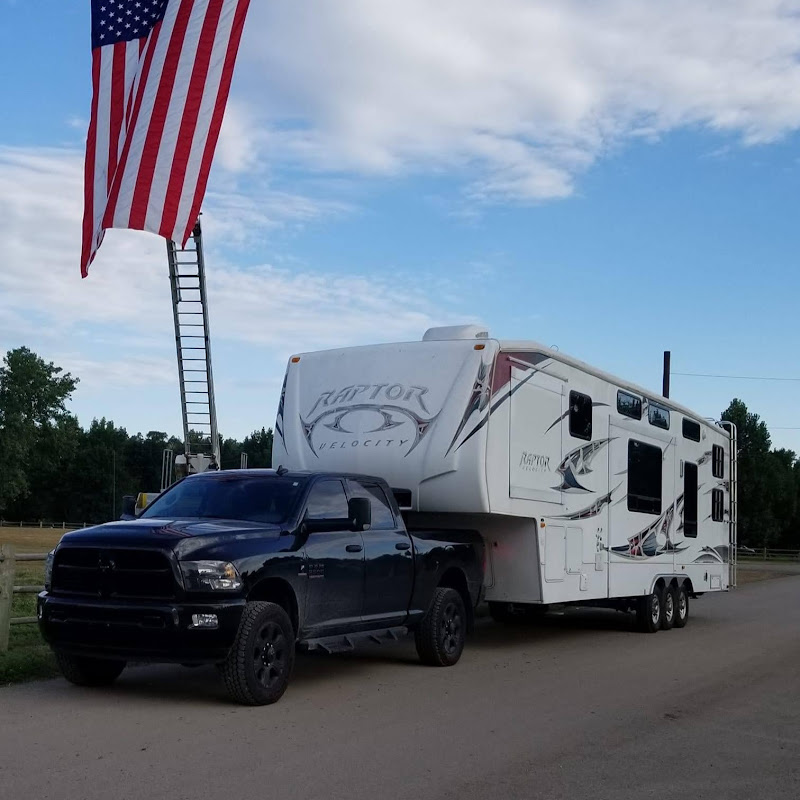 TowAway Couple
