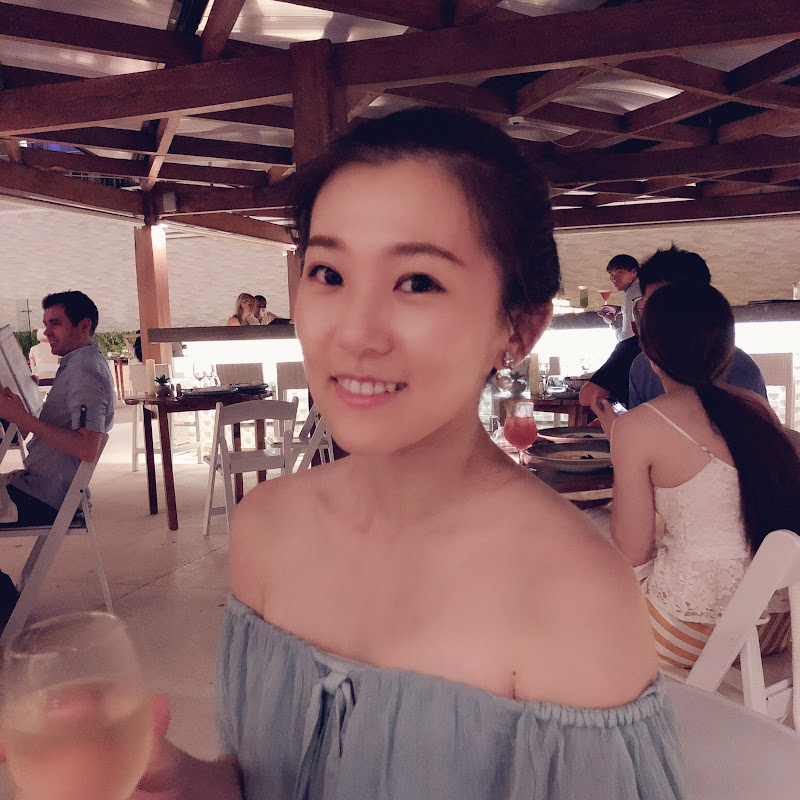 1小点的 Sweet Taste Kitchen Logo