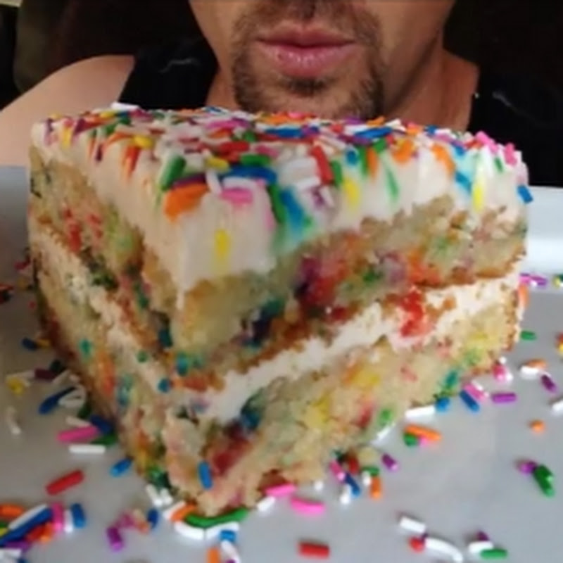 Mr & Mrs Ralphies ASMR