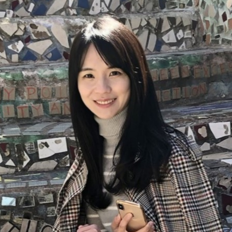 哈佛姐夢遊矽谷 AliceInSiliconWonderland Logo