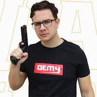 DamiDoug profile image
