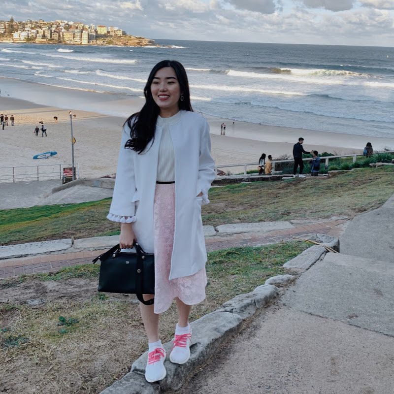 Henny Agustin