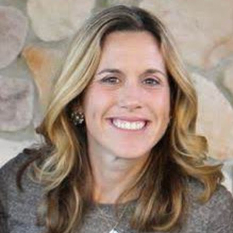 Colleen Padilla (Classy Mommy)