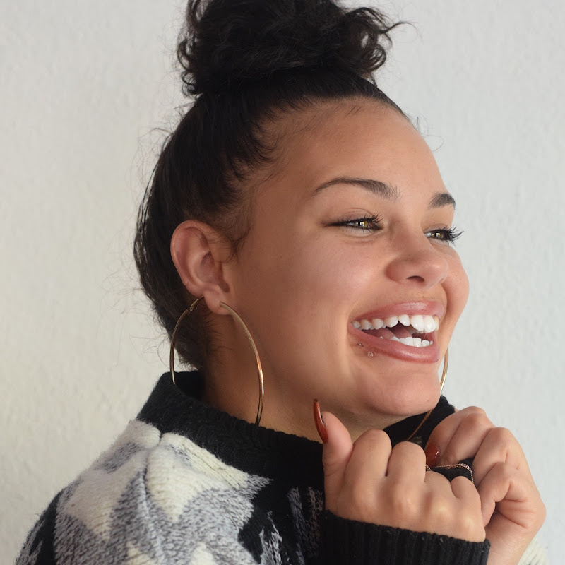 KENDRA AMALIA