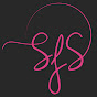 Savi's Fashion Studio logo