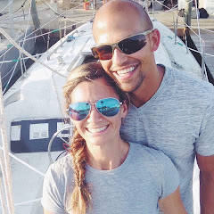 Beau and Brandy Sailing Avatar