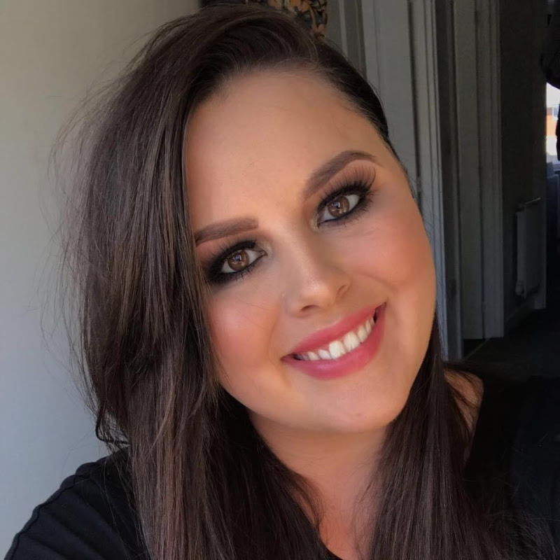 Emmy Dent - your favourite mortgage advisor