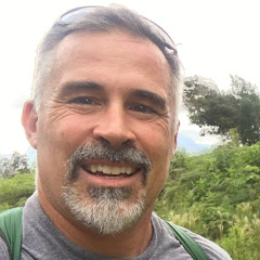 Chuck Holton net worth