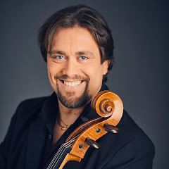 Alexandre Debrus - Official